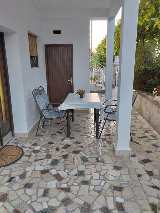 Apartman Magnolija Rijeka Exterior photo